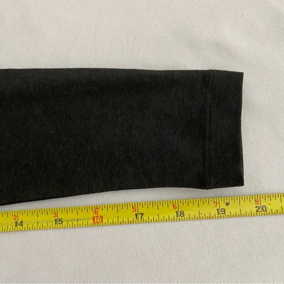 Vuori Women Long Sleeve Halo Essential Dress Size XS DreamKnit Black Heather NWT - Picture 7 of 9